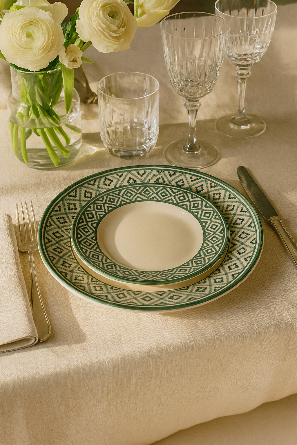 Ensemble de 2 assiettes – Collection Rêverie géométrique