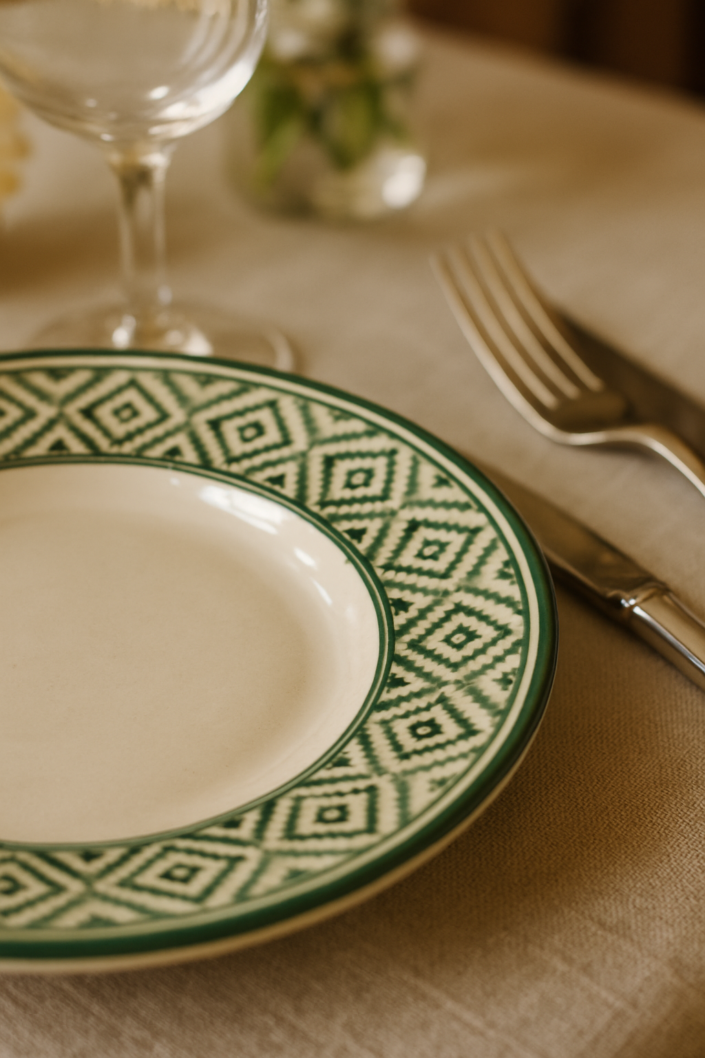 Ensemble de 2 assiettes – Collection Rêverie géométrique
